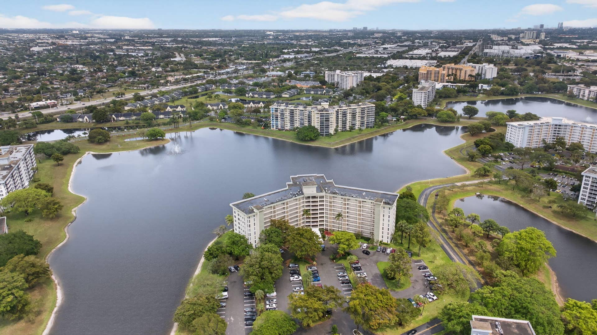 3051 N Course Drive, #605, Pompano Beach, FL 33069 3051 N Course Drive, #605, Pompano Beach, FL 33069