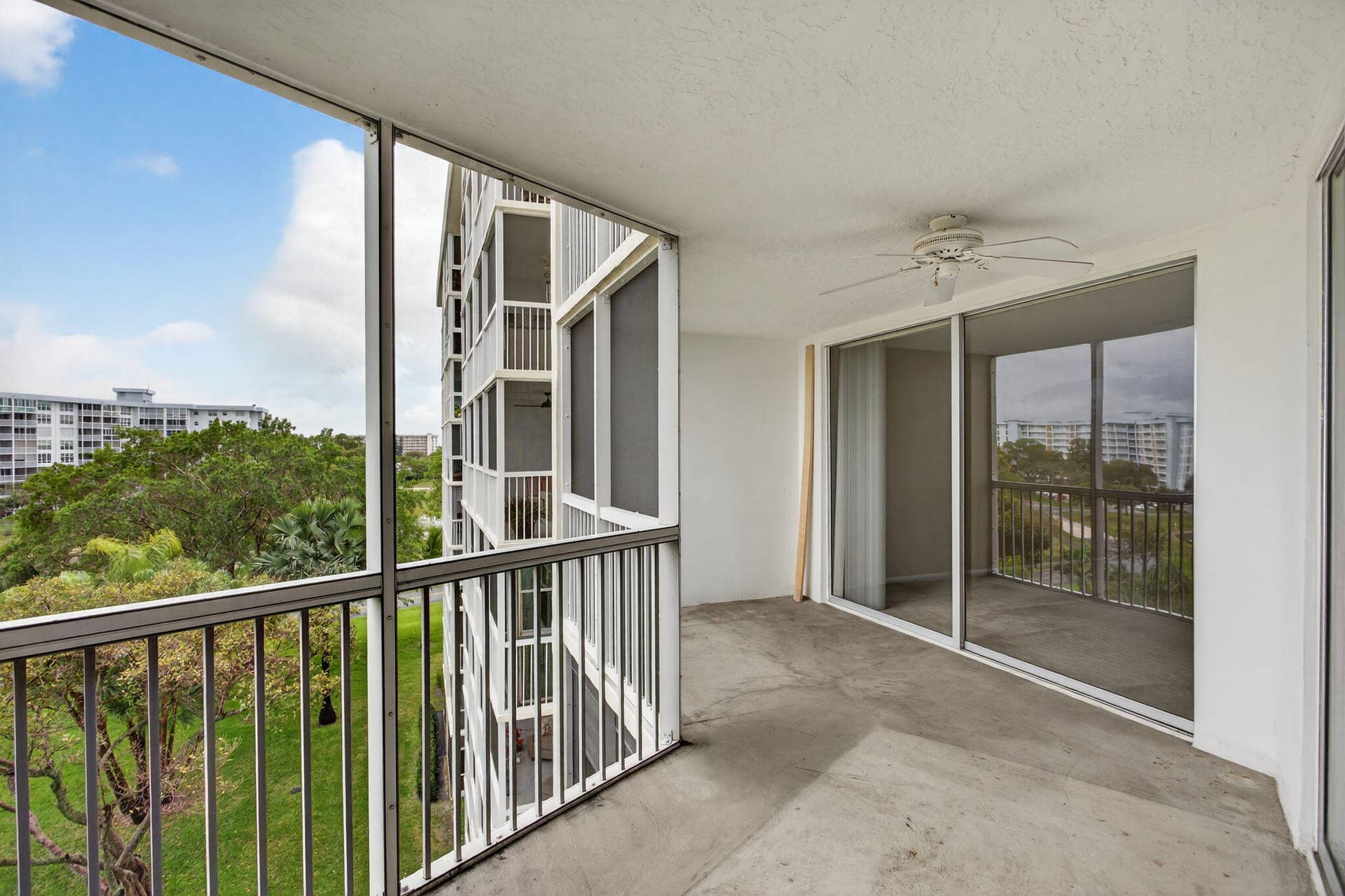 3051 N Course Drive, #605, Pompano Beach, FL 33069 3051 N Course Drive, #605, Pompano Beach, FL 33069