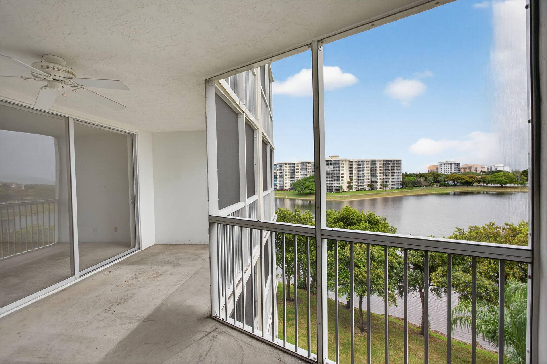 3051 N Course Drive, #605, Pompano Beach, FL 33069 3051 N Course Drive, #605, Pompano Beach, FL 33069