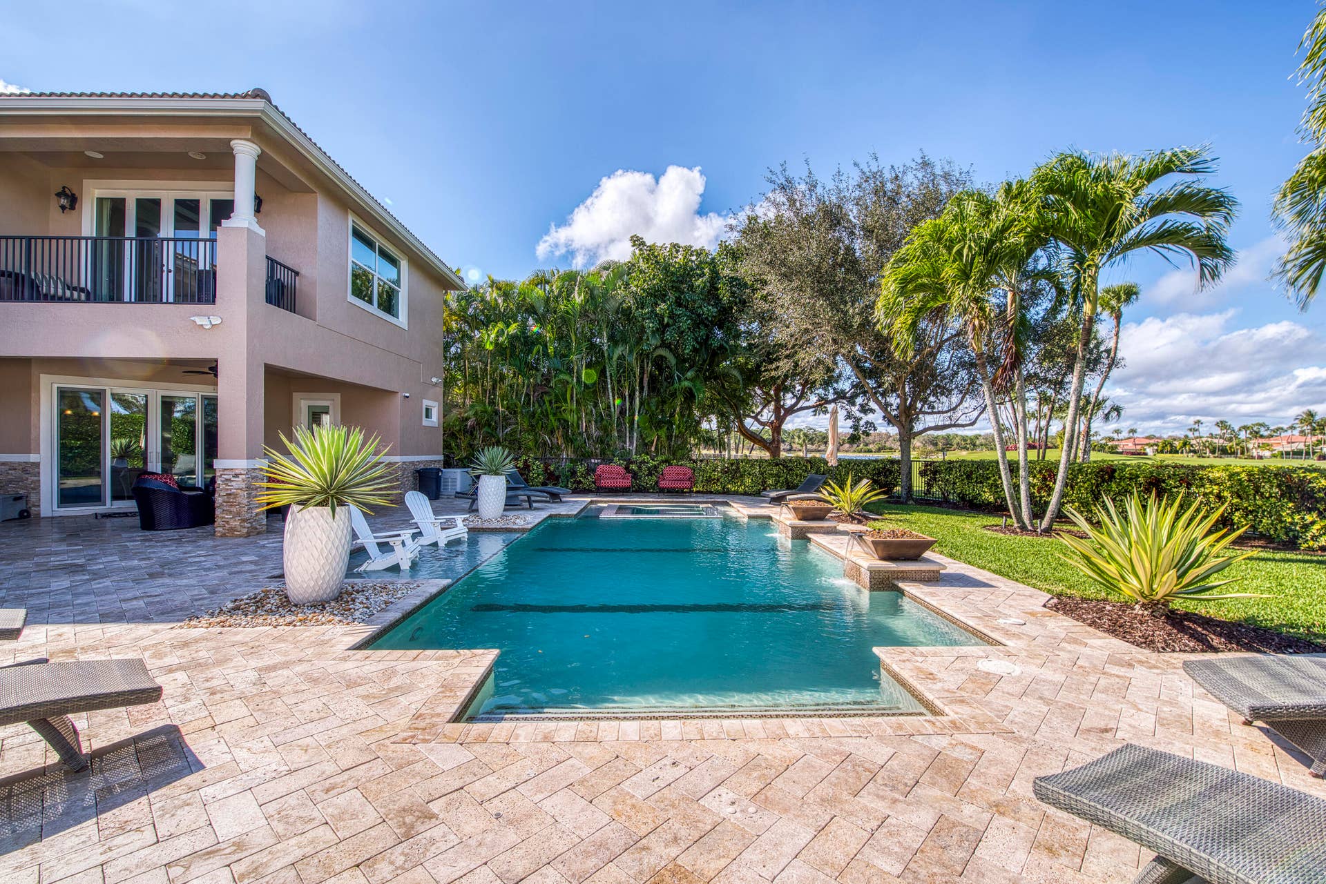 135 Carmela Court, Jupiter, FL 33478 Custom Saltwater Pool & Spa