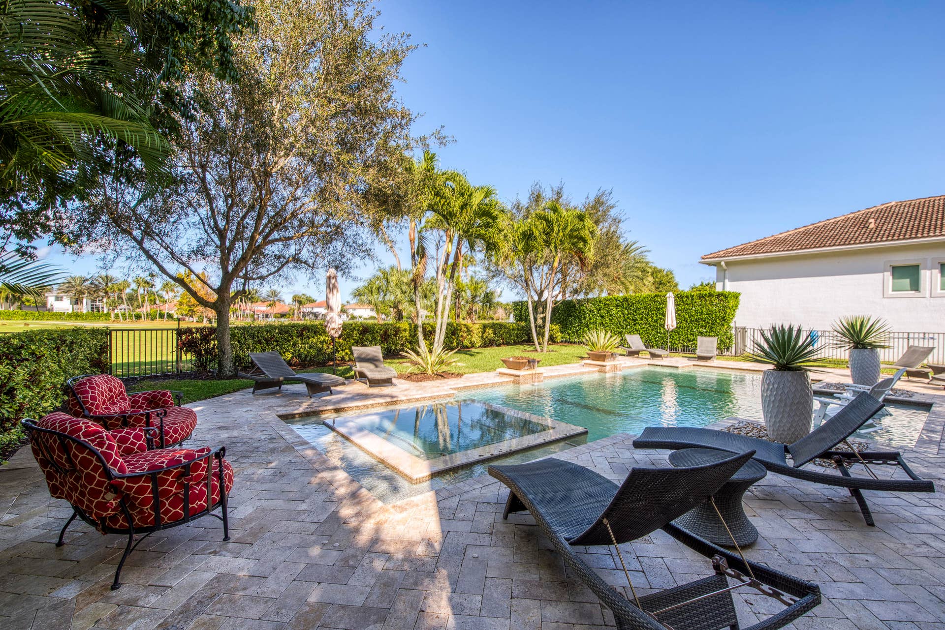 135 Carmela Court, Jupiter, FL 33478 Custom Saltwater Pool & Spa