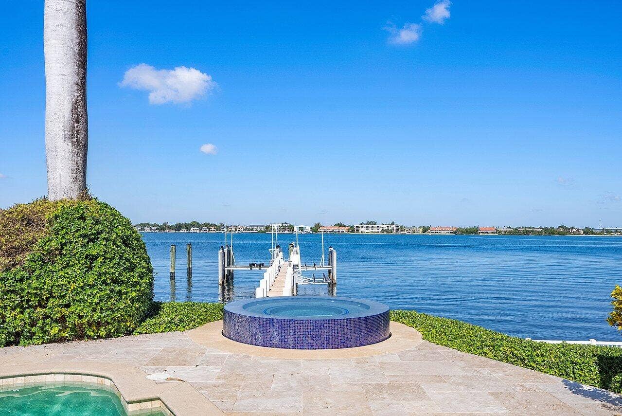 1880 S Ocean Boulevard, Manalapan, Manalapan, FL 33462 1880 S Ocean Boulevard, Manalapan, Manalapan, FL 33462
