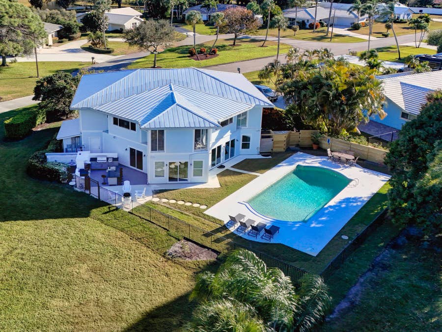Property photo for 10355 Seagrape Way, Palm Beach Gardens, FL
