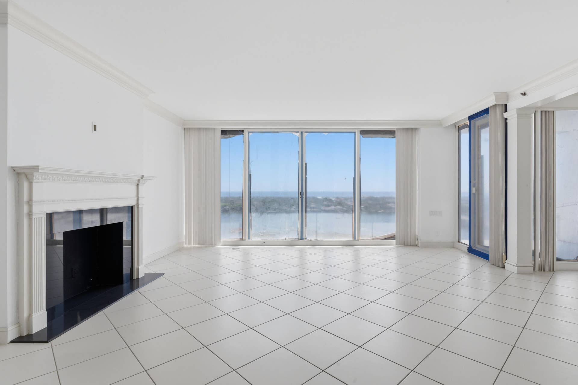 525 S Flagler Drive, #20b/c, West Palm Beach, FL 33401 525_S_Flagler_Dr_20BC_WPB_005