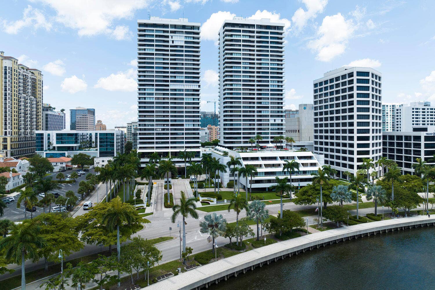 525 S Flagler Drive, #20b/c, West Palm Beach, FL 33401 529 S Flagler Dr Unit 3 West-large-001-0