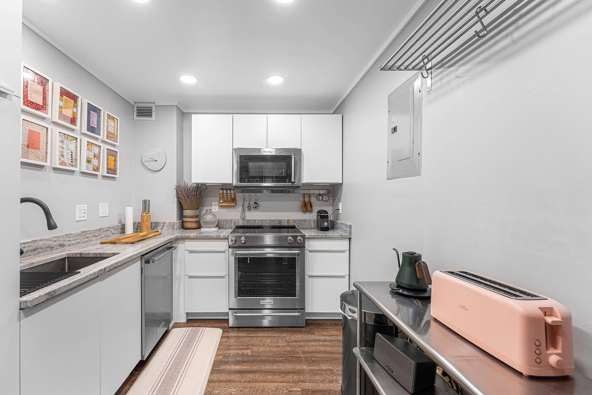 3450 S Ocean Boulevard, #1050, Palm Beach, Palm Beach, FL 33480 Kitchen