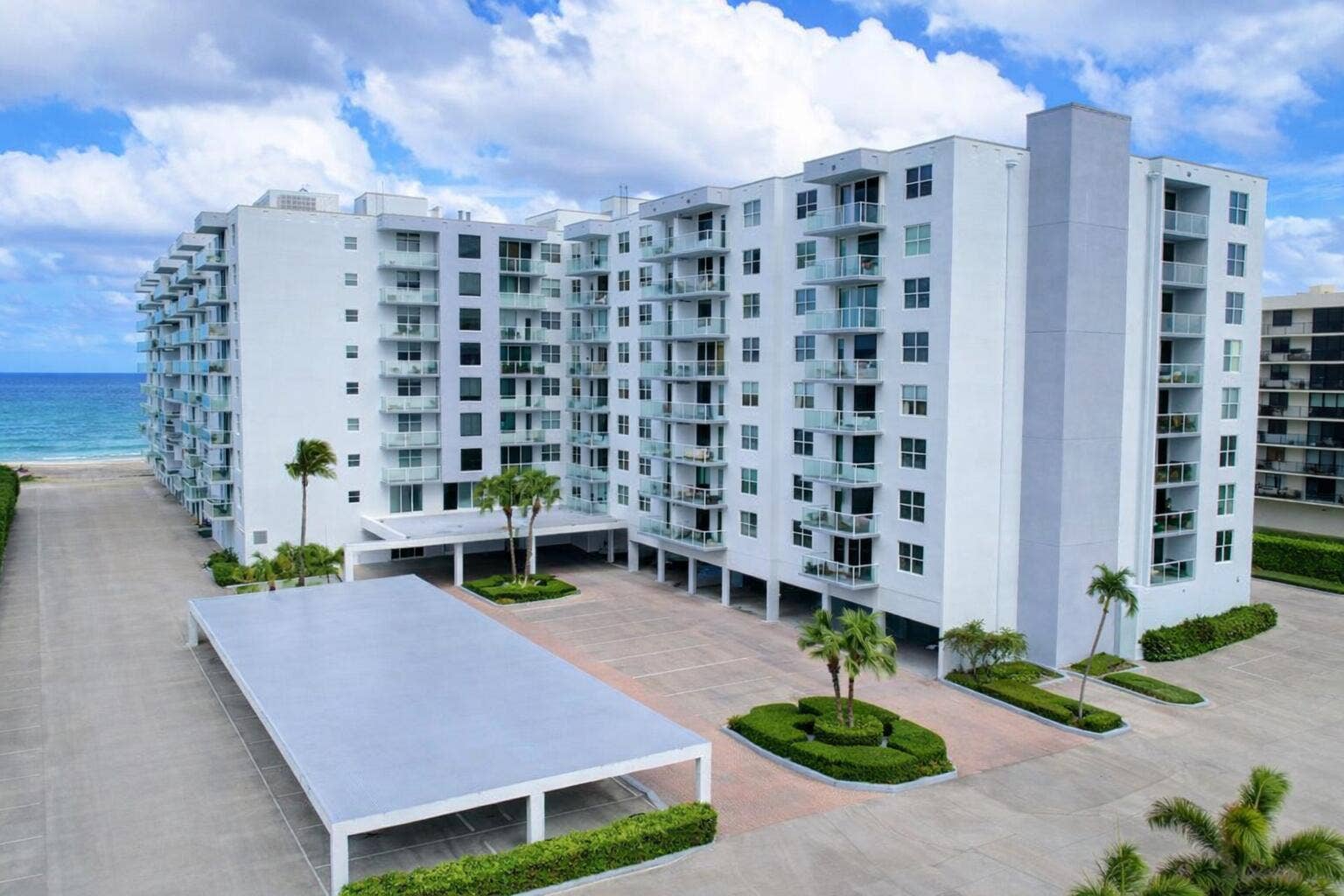 3450 S Ocean Boulevard, #1050, Palm Beach, Palm Beach, FL 33480 Newly Remodeled Patrician