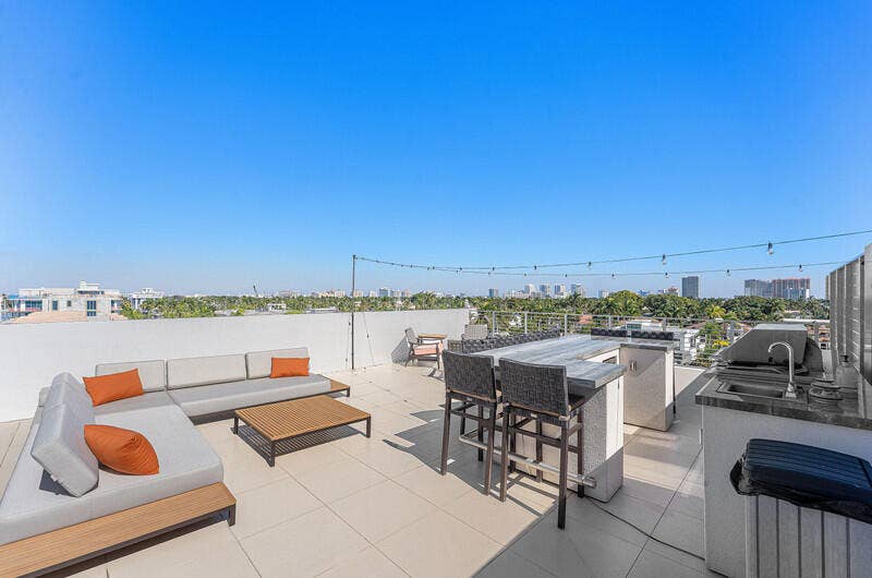 41 Isle Of Venice Drive, #Ph 502, Fort Lauderdale, FL 33301 untitled-35.jpg-vsuniqueid-6989416090a10