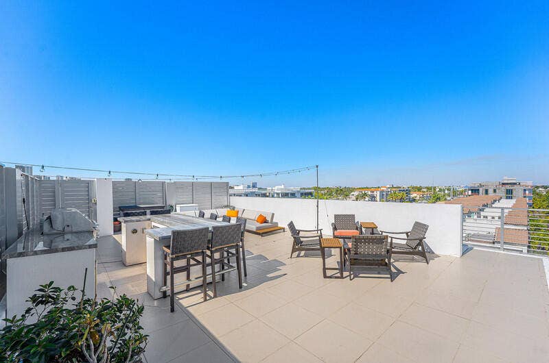 41 Isle Of Venice Drive, #Ph 502, Fort Lauderdale, FL 33301 untitled-38.jpg-vsuniqueid-69894165158d8