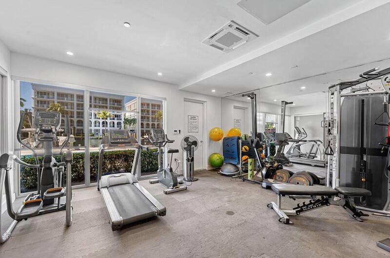 41 Isle Of Venice Drive, #Ph 502, Fort Lauderdale, FL 33301 untitled-41.jpg-vsuniqueid-69894169862d3