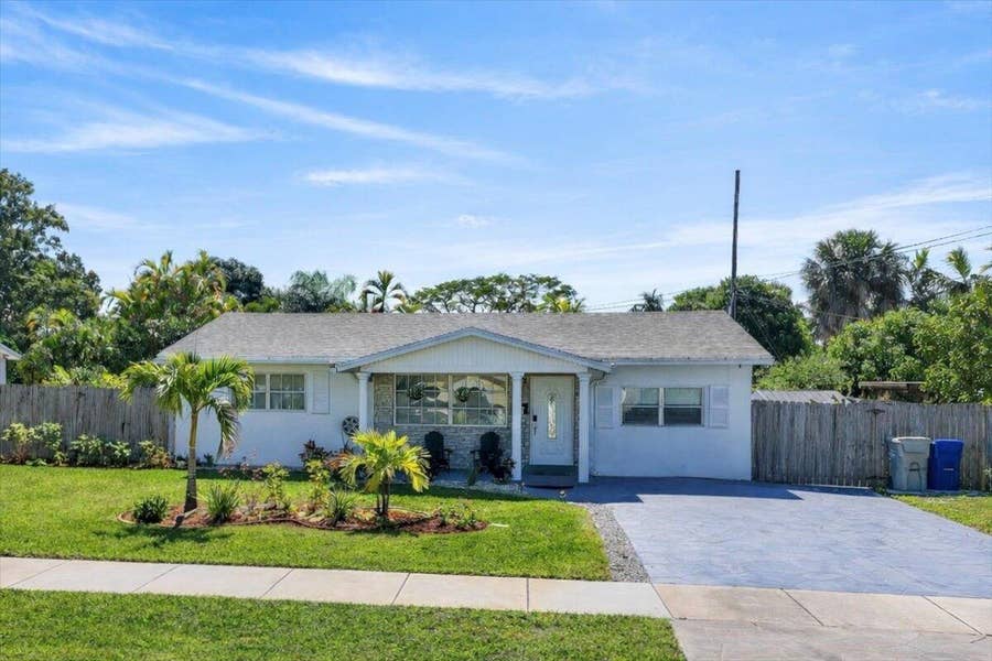 Property photo for 110 NE 30th Street, Pompano Beach, FL
