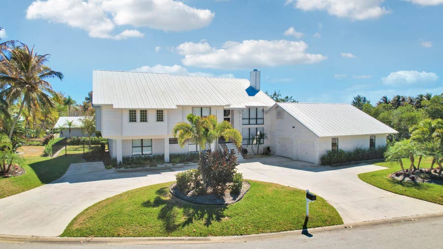 Property photo for 4290 SE Whiticar Way, Stuart, FL