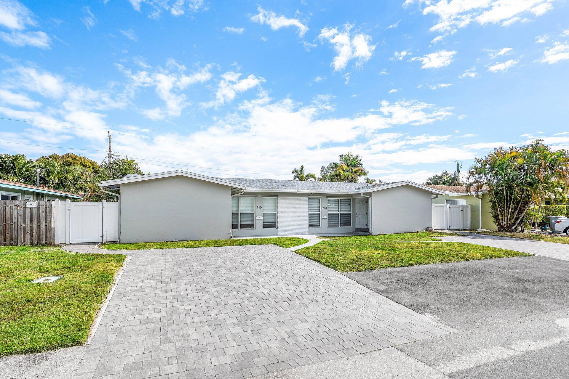708-710 NE 23rd Avenue, Pompano Beach, FL 33062 708-710 NE 23rd Avenue, Pompano Beach, FL 33062