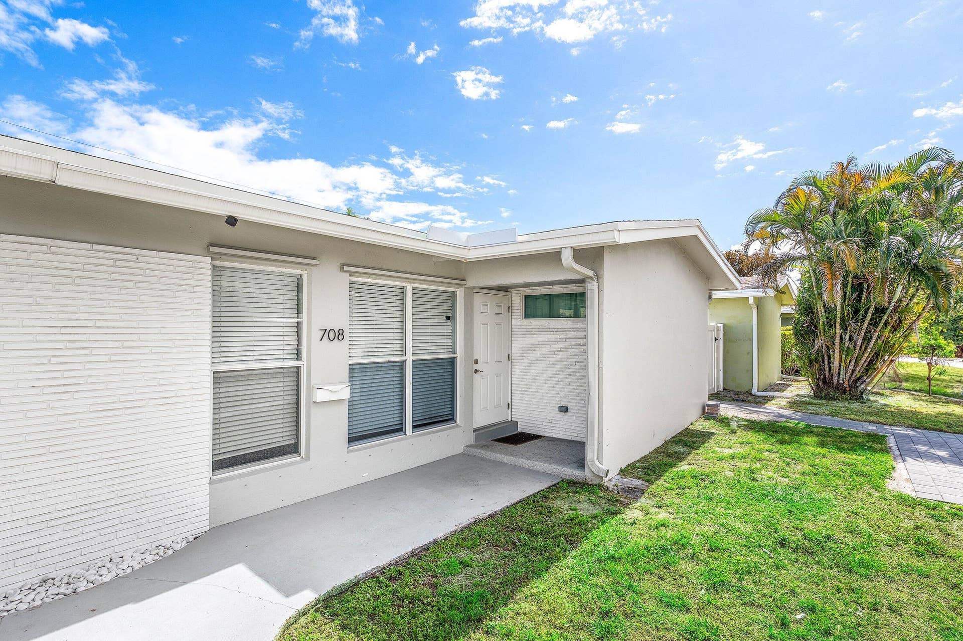 708-710 NE 23rd Avenue, Pompano Beach, FL 33062 708-710 NE 23rd Avenue, Pompano Beach, FL 33062
