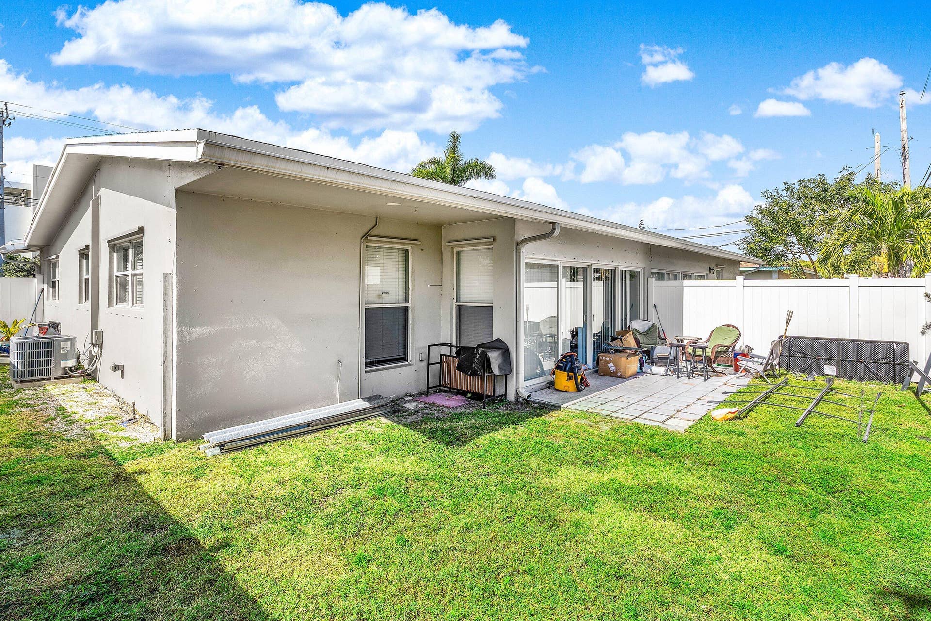 708-710 NE 23rd Avenue, Pompano Beach, FL 33062 708-710 NE 23rd Avenue, Pompano Beach, FL 33062