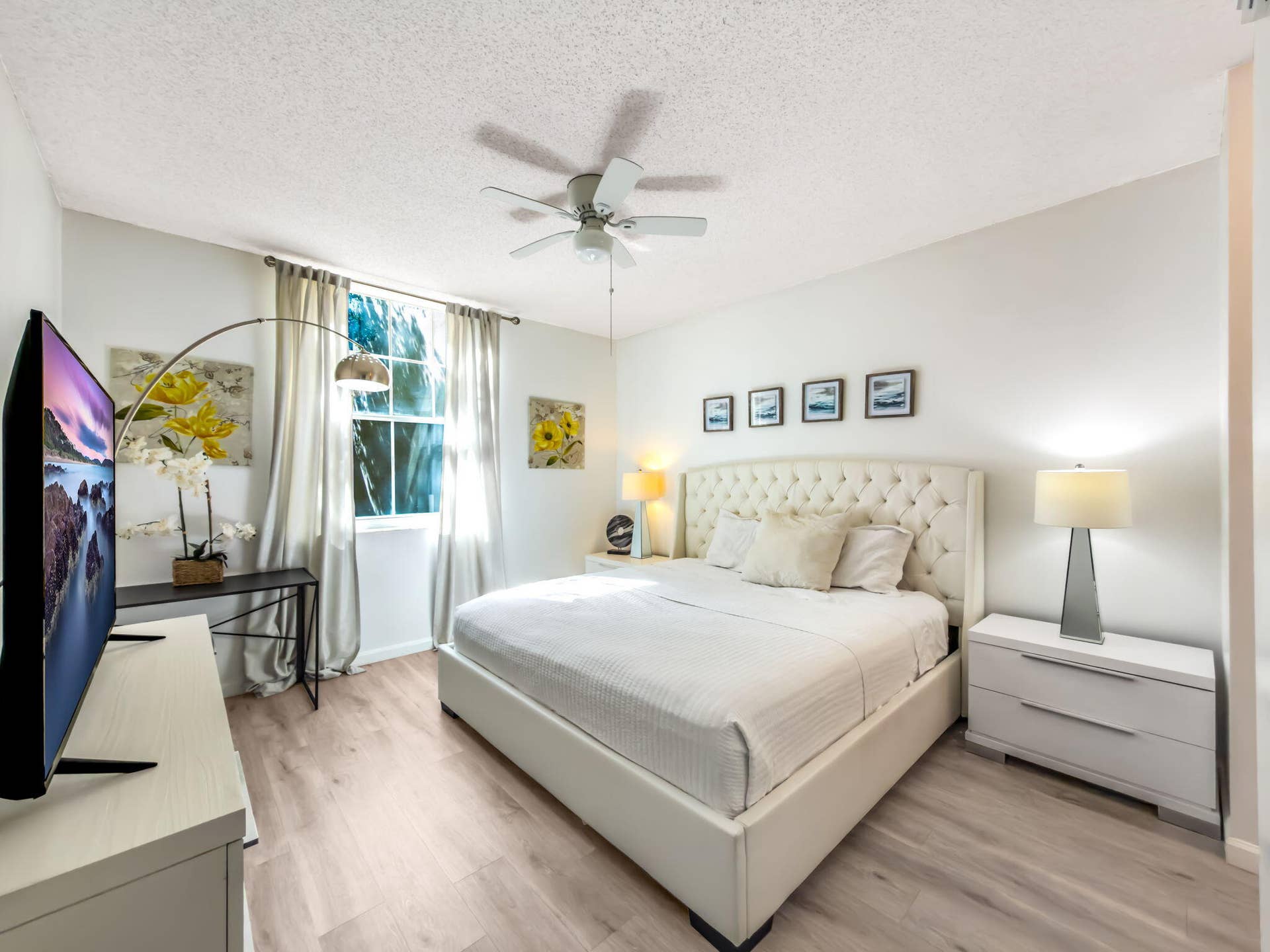 630 S Sapodilla Avenue, #218, West Palm Beach, FL 33401 26-web-or-mls-DSC04808