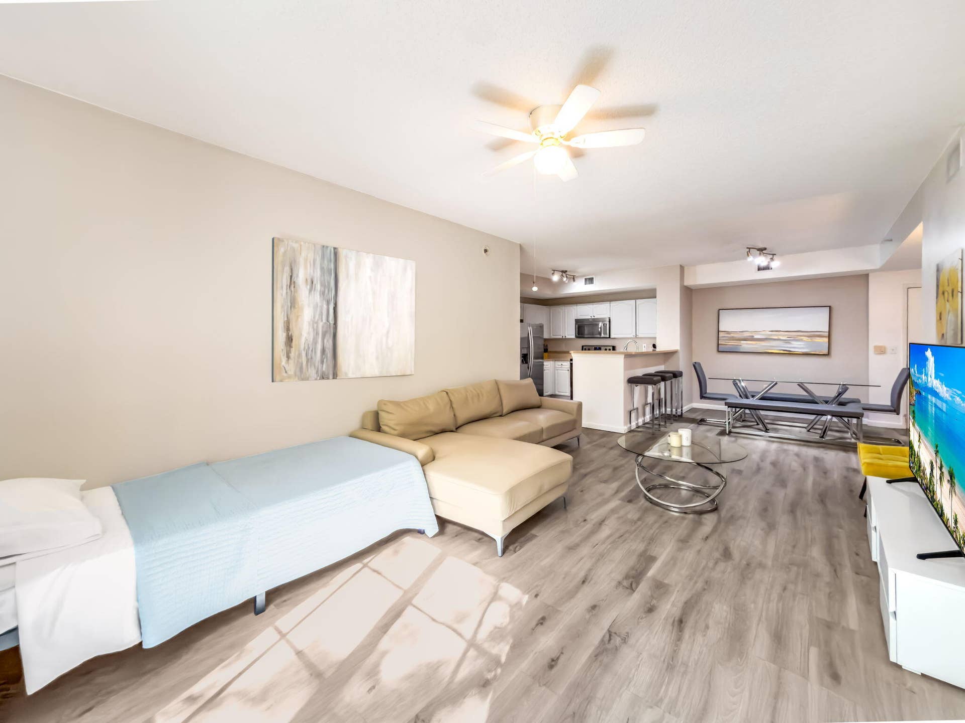 630 S Sapodilla Avenue, #218, West Palm Beach, FL 33401 8-web-or-mls-DSC04754