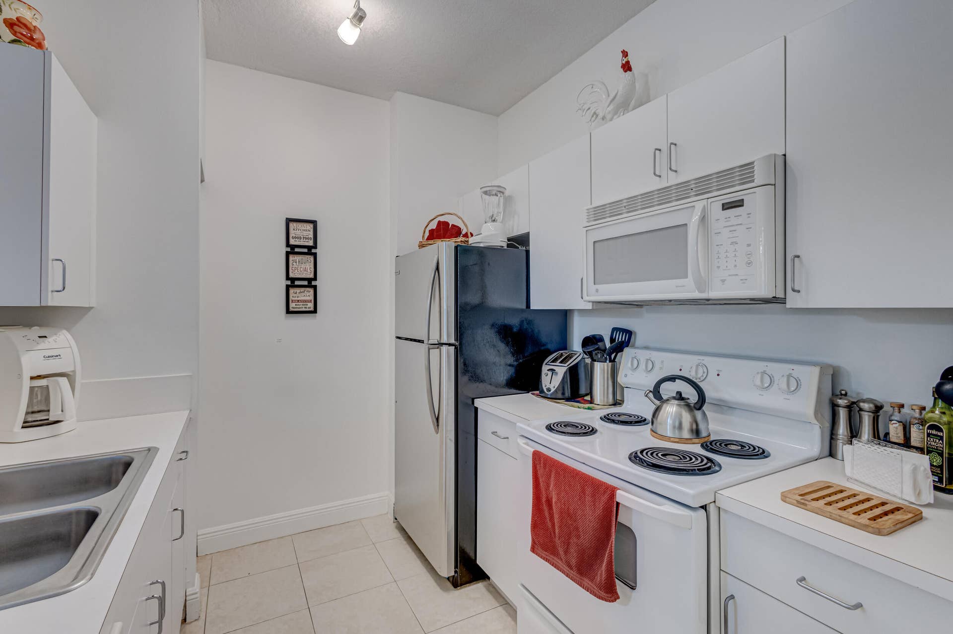 630 S Sapodilla Avenue, #112, West Palm Beach, West Palm Beach, FL 33401 630 S Sapodilla Avenue, #112, West Palm Beach, West Palm Beach, FL 33401