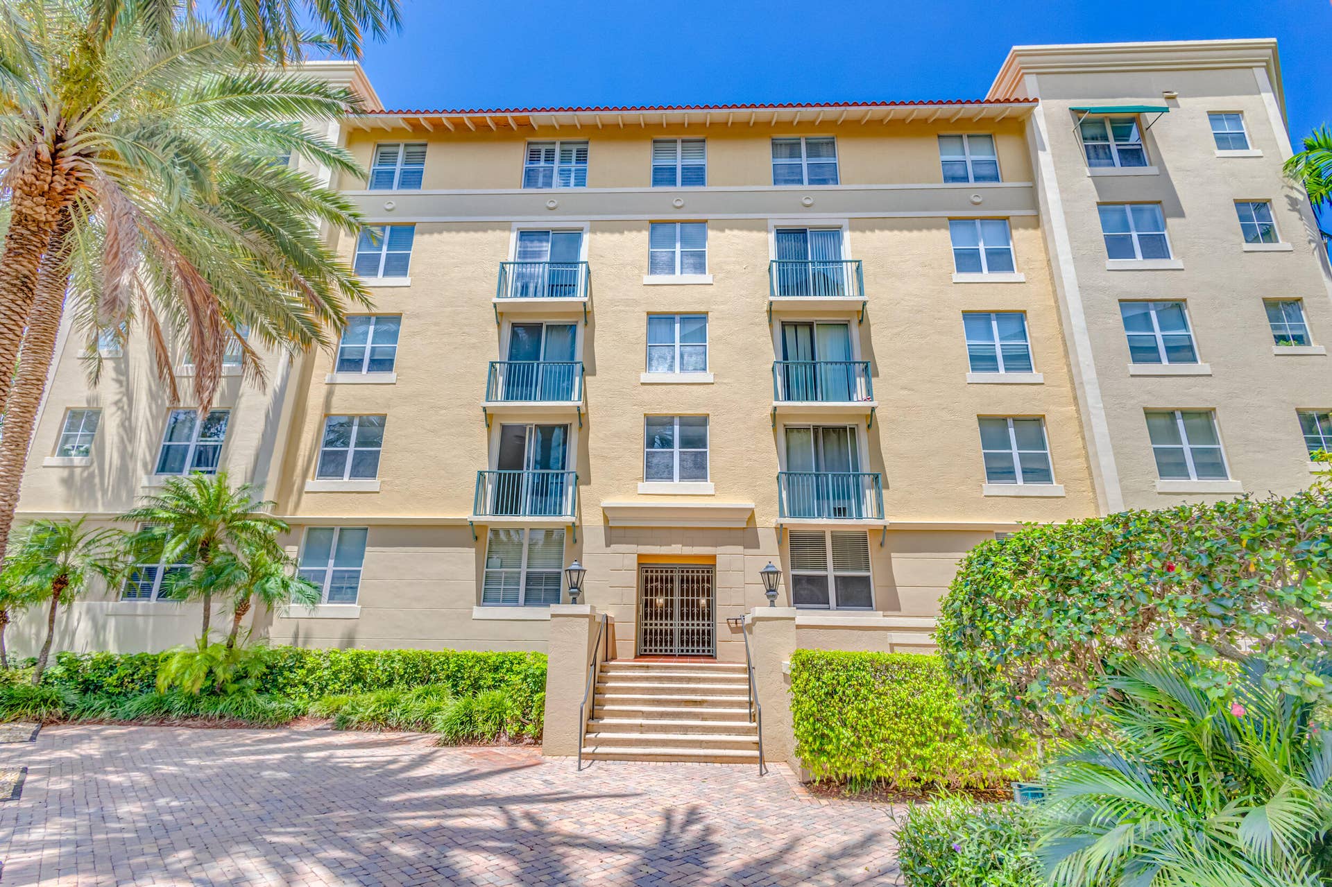 630 S Sapodilla Avenue, #112, West Palm Beach, West Palm Beach, FL 33401 630 S Sapodilla Avenue, #112, West Palm Beach, West Palm Beach, FL 33401