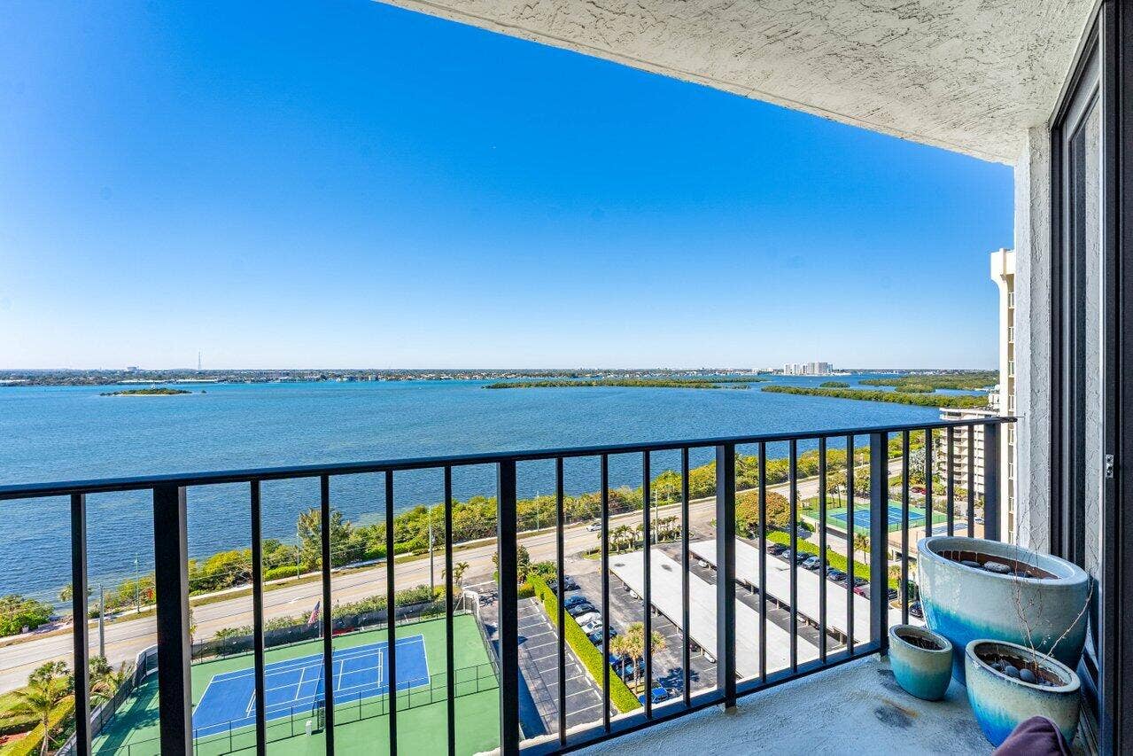 5420 N Ocean Drive, #1605, Singer Island, Singer Island, FL 33404 5420 N Ocean Drive, #1605, Singer Island, Singer Island, FL 33404