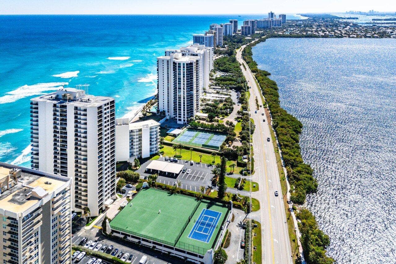 5420 N Ocean Drive, #1605, Singer Island, Singer Island, FL 33404 5420 N Ocean Drive, #1605, Singer Island, Singer Island, FL 33404