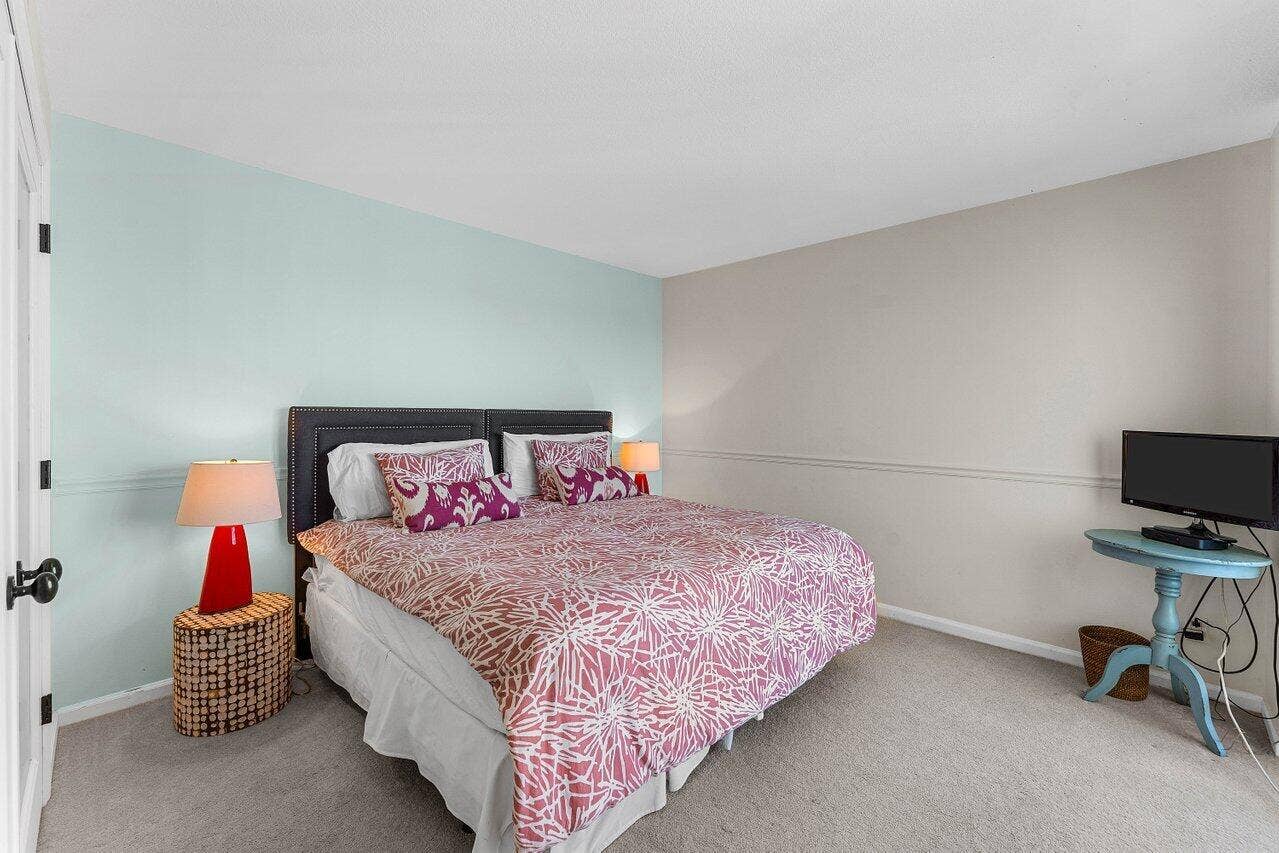 5420 N Ocean Drive, #1605, Singer Island, Singer Island, FL 33404 5420 N Ocean Drive, #1605, Singer Island, Singer Island, FL 33404
