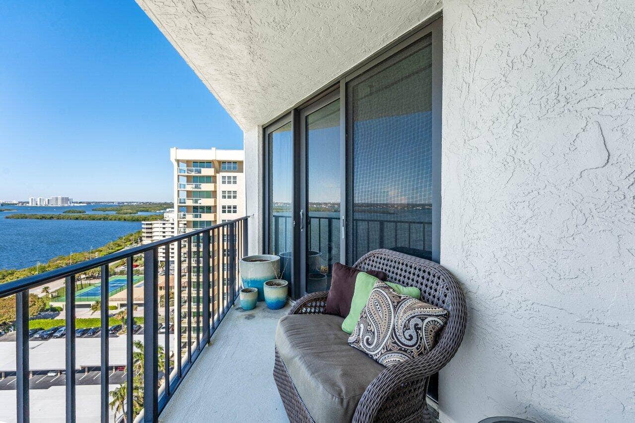 5420 N Ocean Drive, #1605, Singer Island, Singer Island, FL 33404 5420 N Ocean Drive, #1605, Singer Island, Singer Island, FL 33404