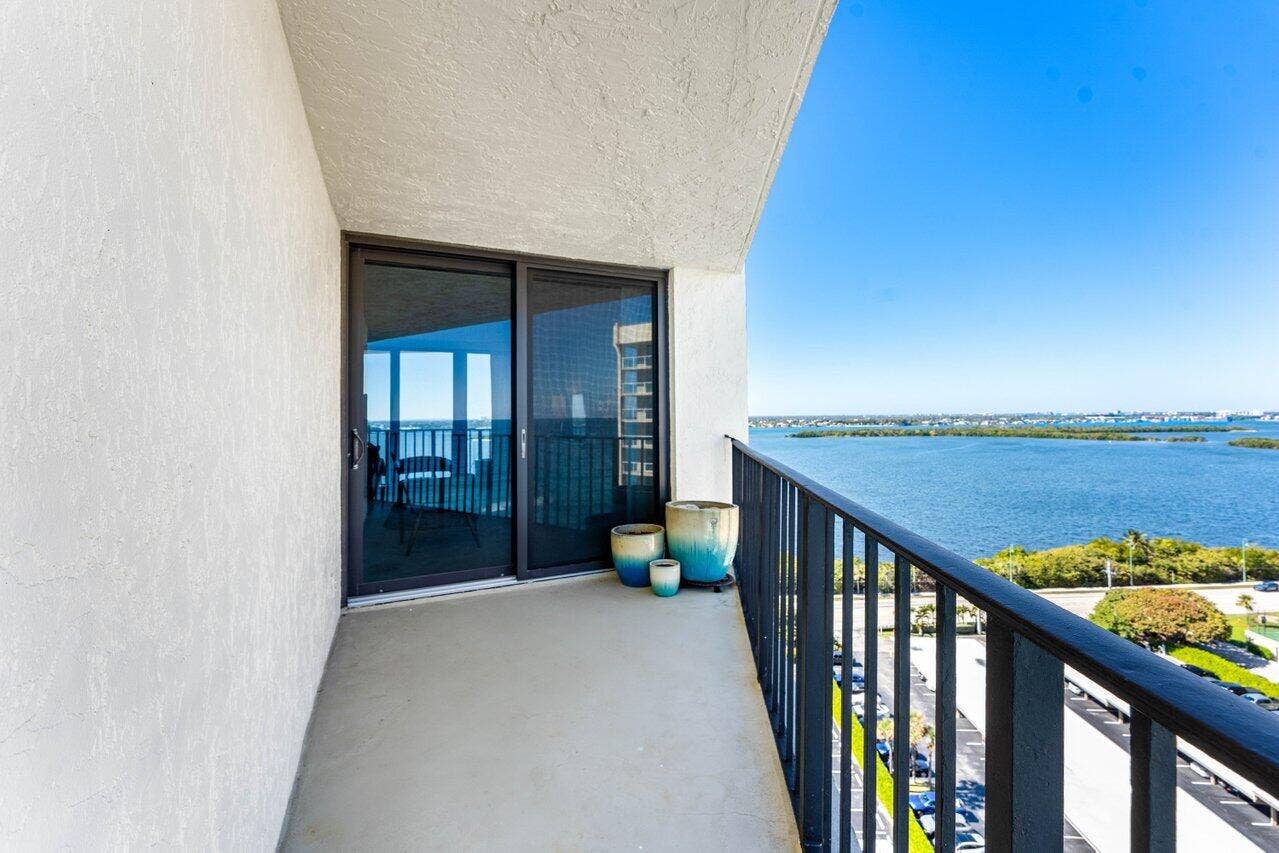 5420 N Ocean Drive, #1605, Singer Island, Singer Island, FL 33404 5420 N Ocean Drive, #1605, Singer Island, Singer Island, FL 33404