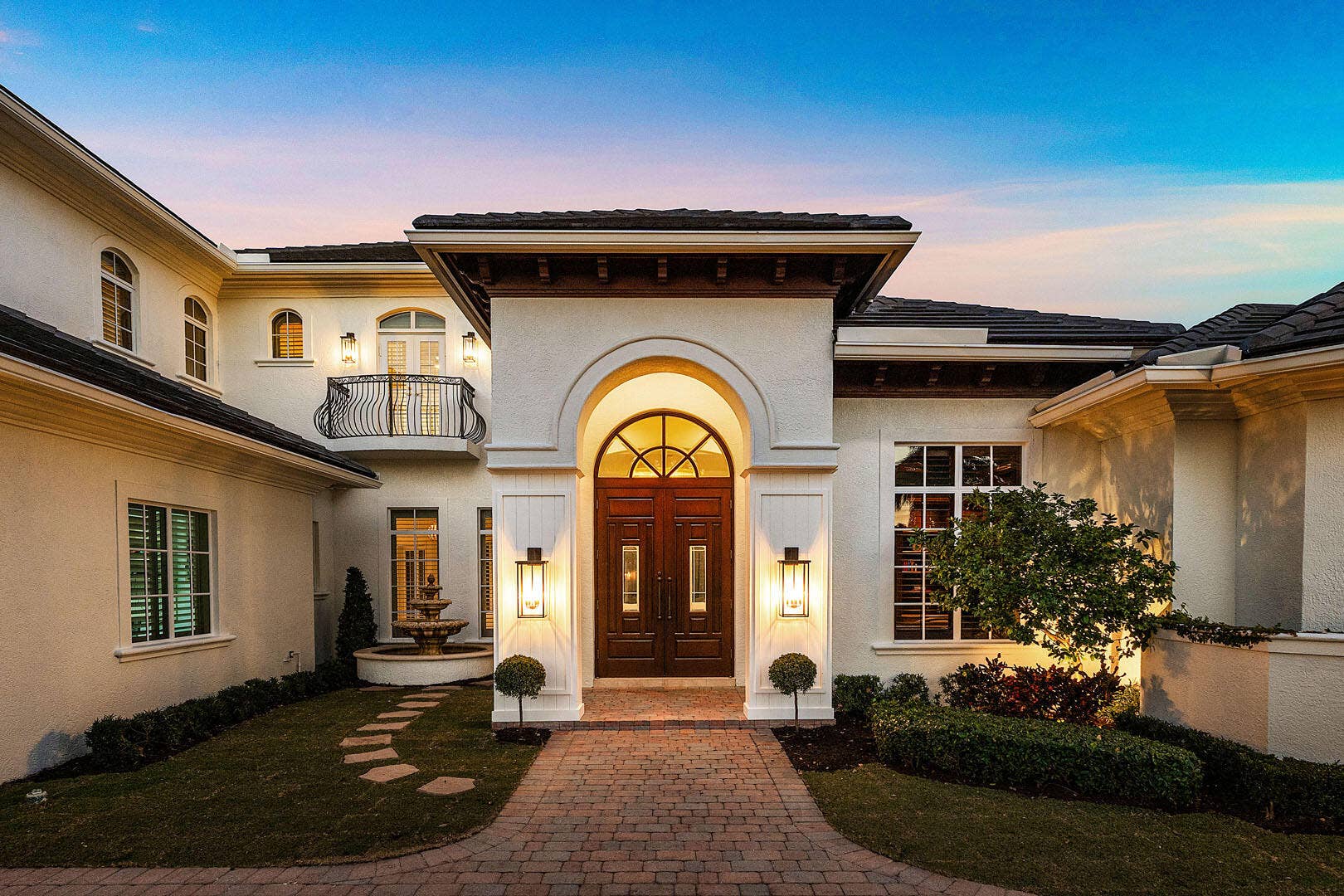 2310 W Silver Palm Road, Boca Raton, FL 33432 2310_West_Silver_Palm_Road_Dusk_06