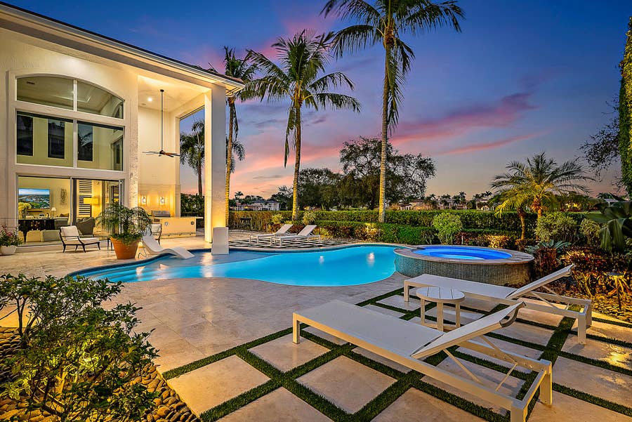 Property photo for 626 Hermitage Circle, Palm Beach Gardens, FL