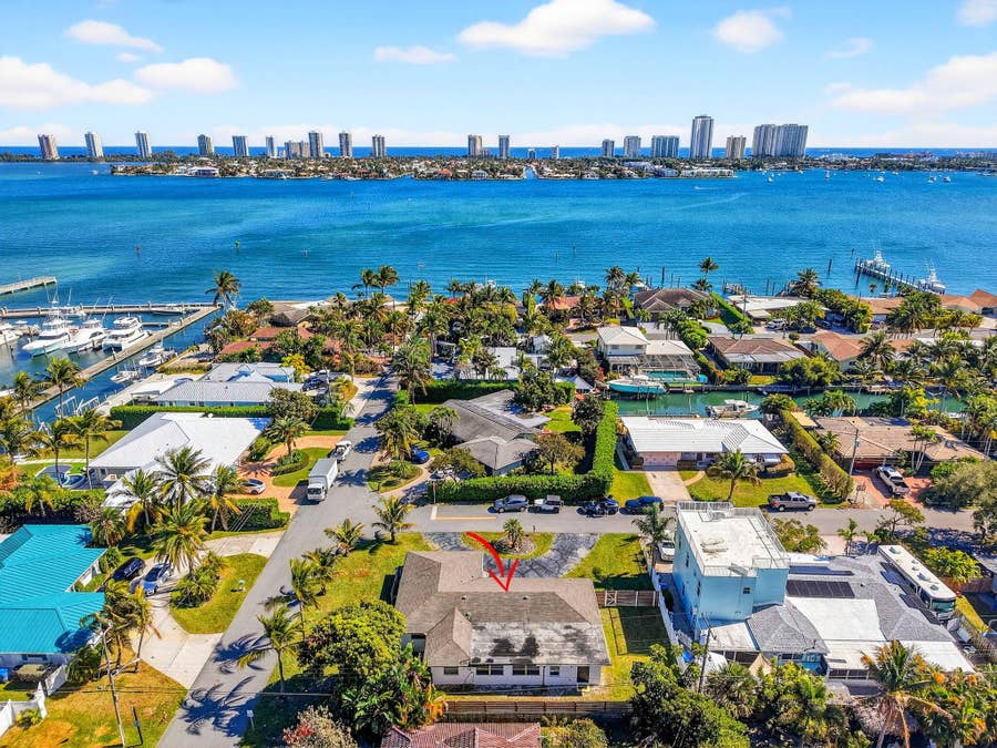 Property photo for 3651 Palm Drive, Riviera Beach, FL