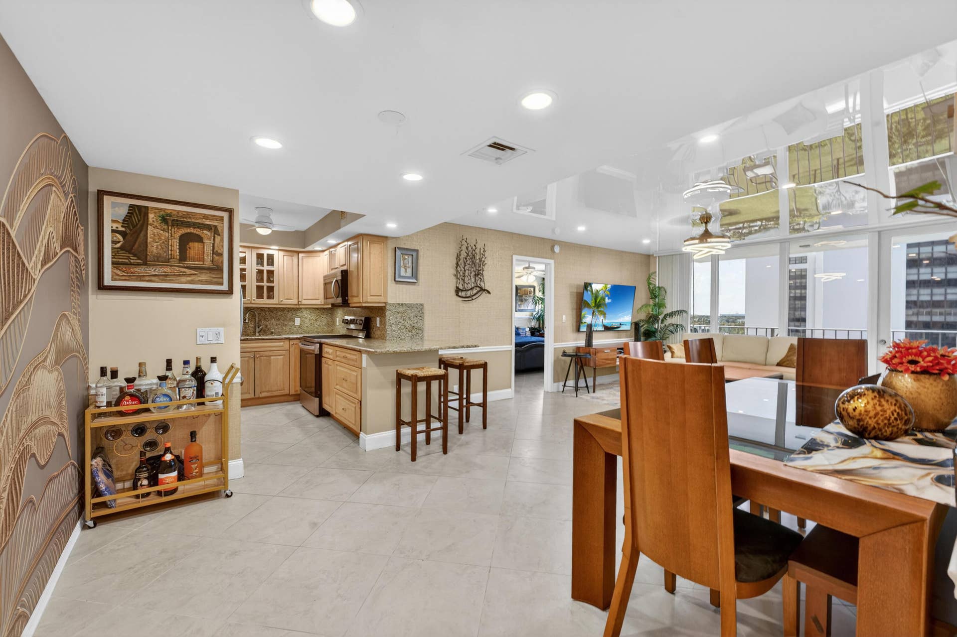 336 Golfview Road, #704, North Palm Beach, FL 33408 5