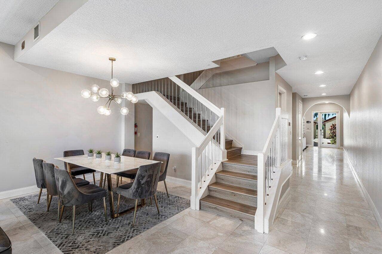 4517 S Ocean Boulevard, Highland Beach, FL 33487