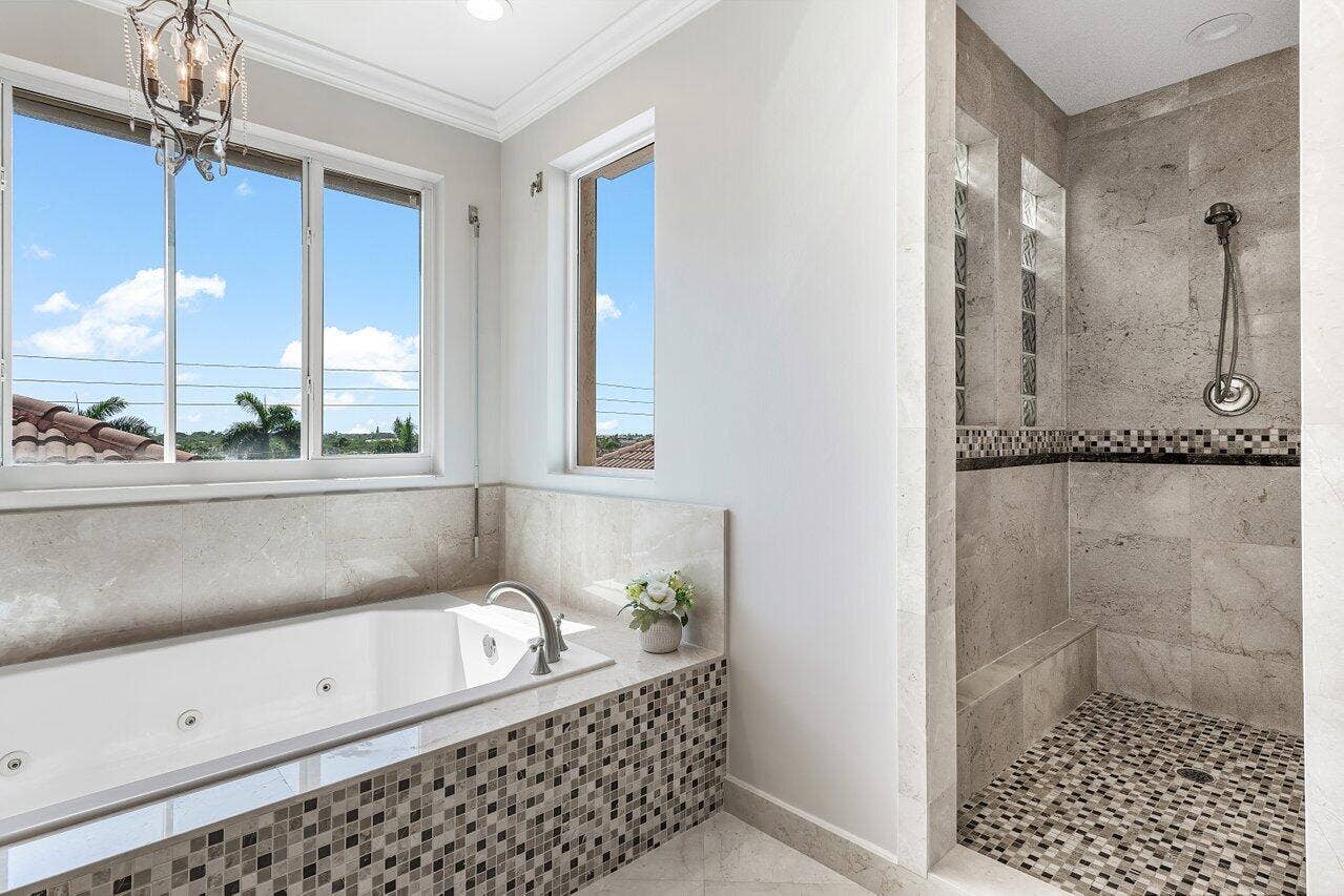 4517 S Ocean Boulevard, Highland Beach, FL 33487