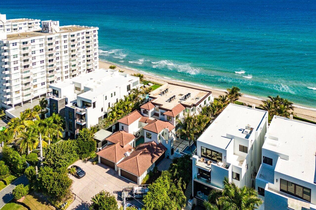 4517 S Ocean Boulevard, Highland Beach, FL 33487