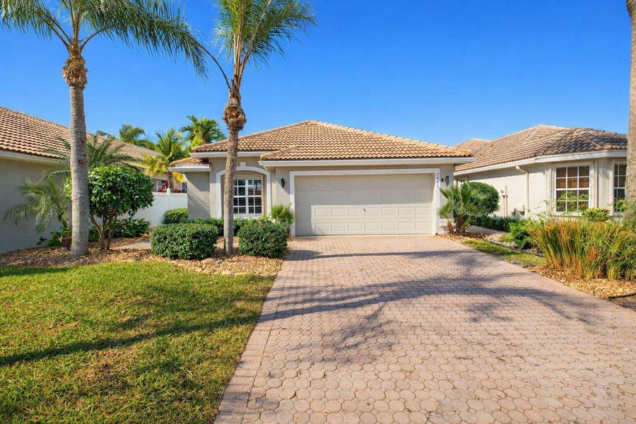 Property photo for 7440 W Mercada Way, Delray Beach, FL