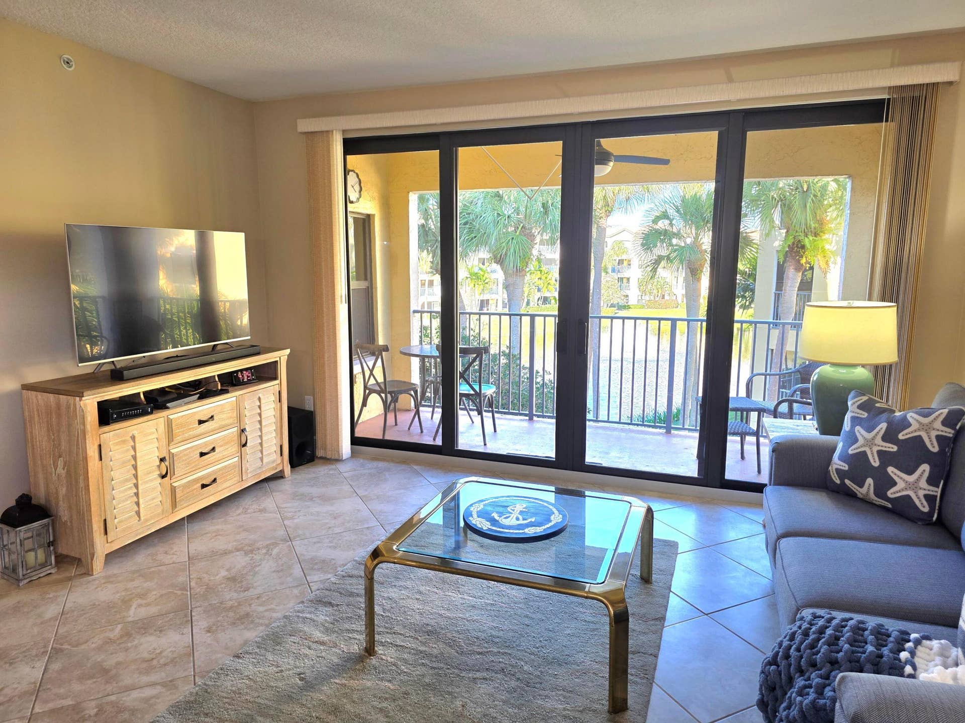 300 Uno Lago Drive, #305, Juno Beach, Juno Beach, FL 33408 Living Space