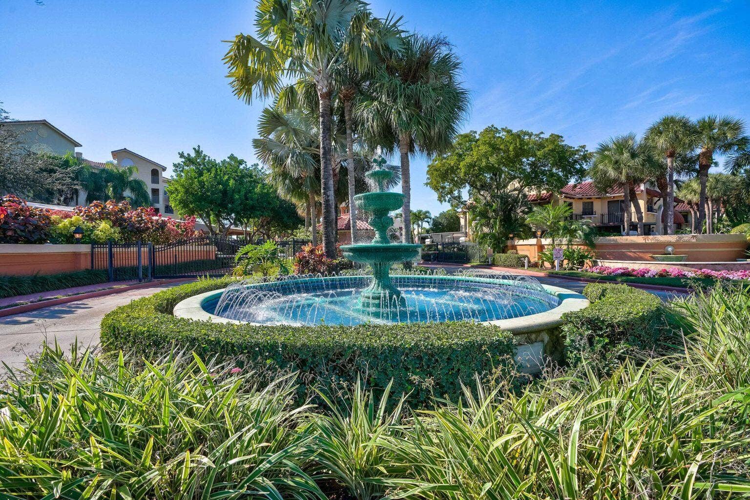 300 Uno Lago Drive, #305, Juno Beach, Juno Beach, FL 33408 Community Entrance