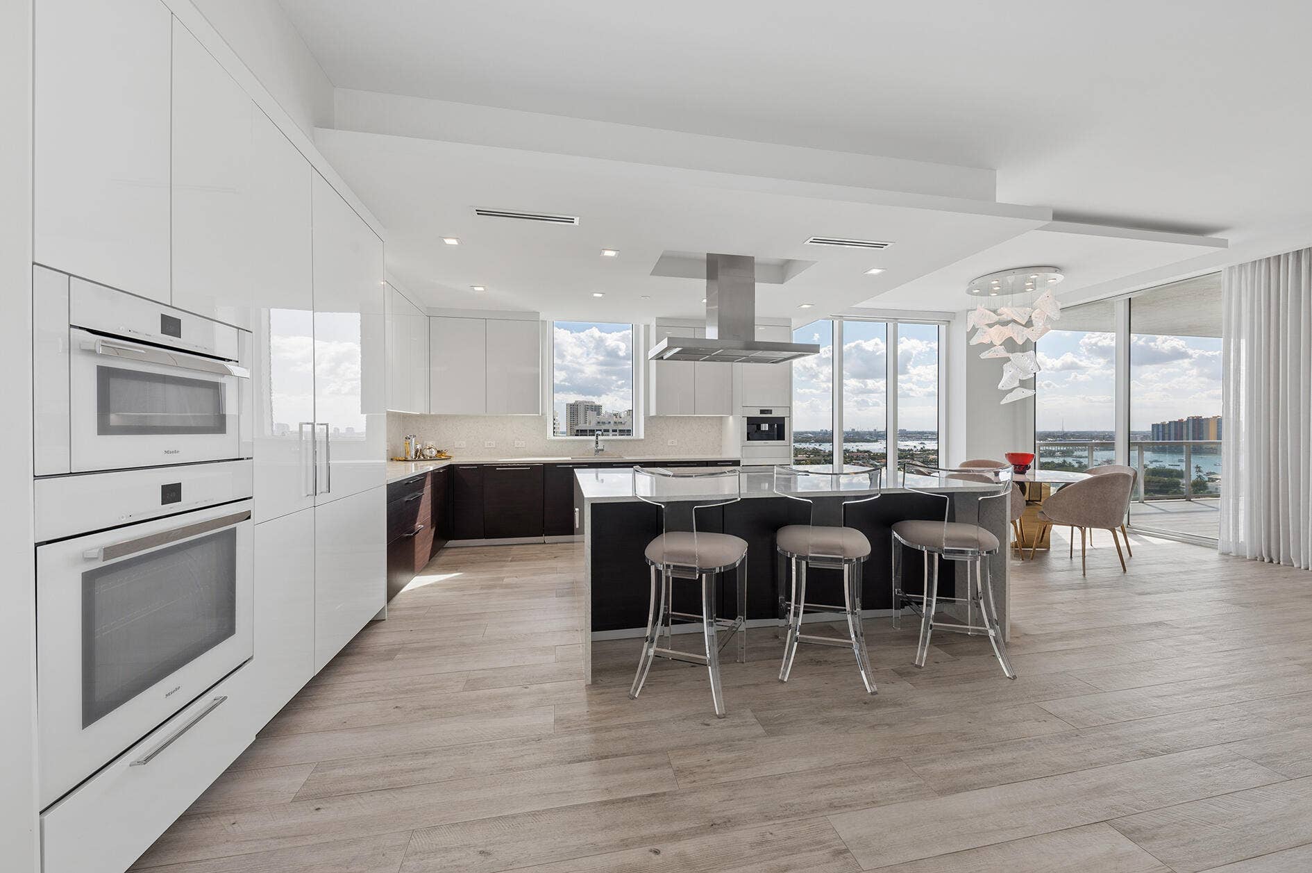 3730 N Ocean Drive, #17-D, Singer Island, FL 33404 Kitchen