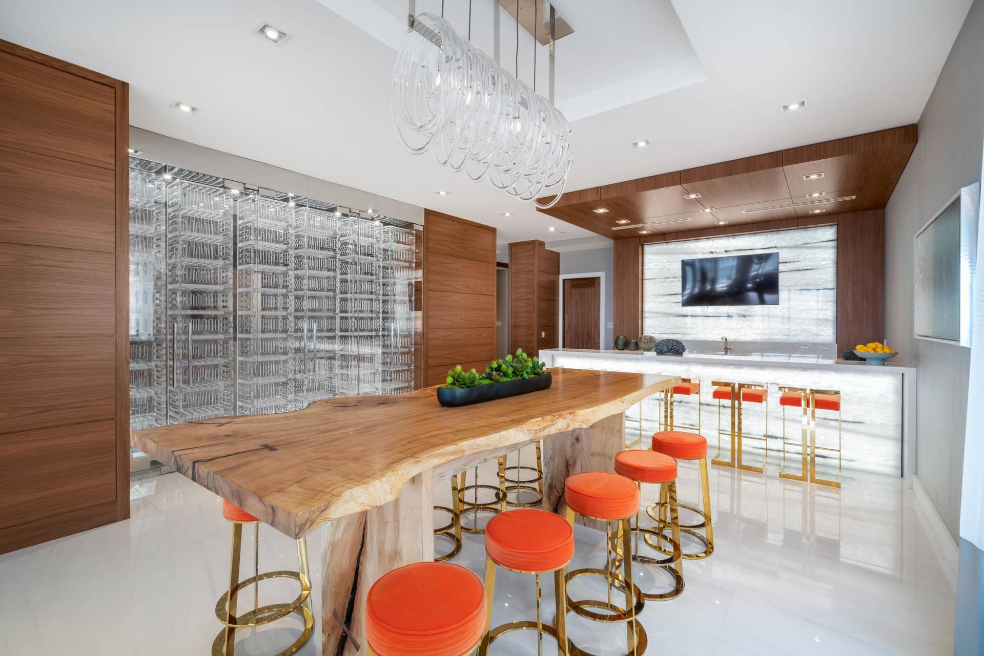 3730 N Ocean Drive, #17-D, Singer Island, FL 33404 VB Wine bar