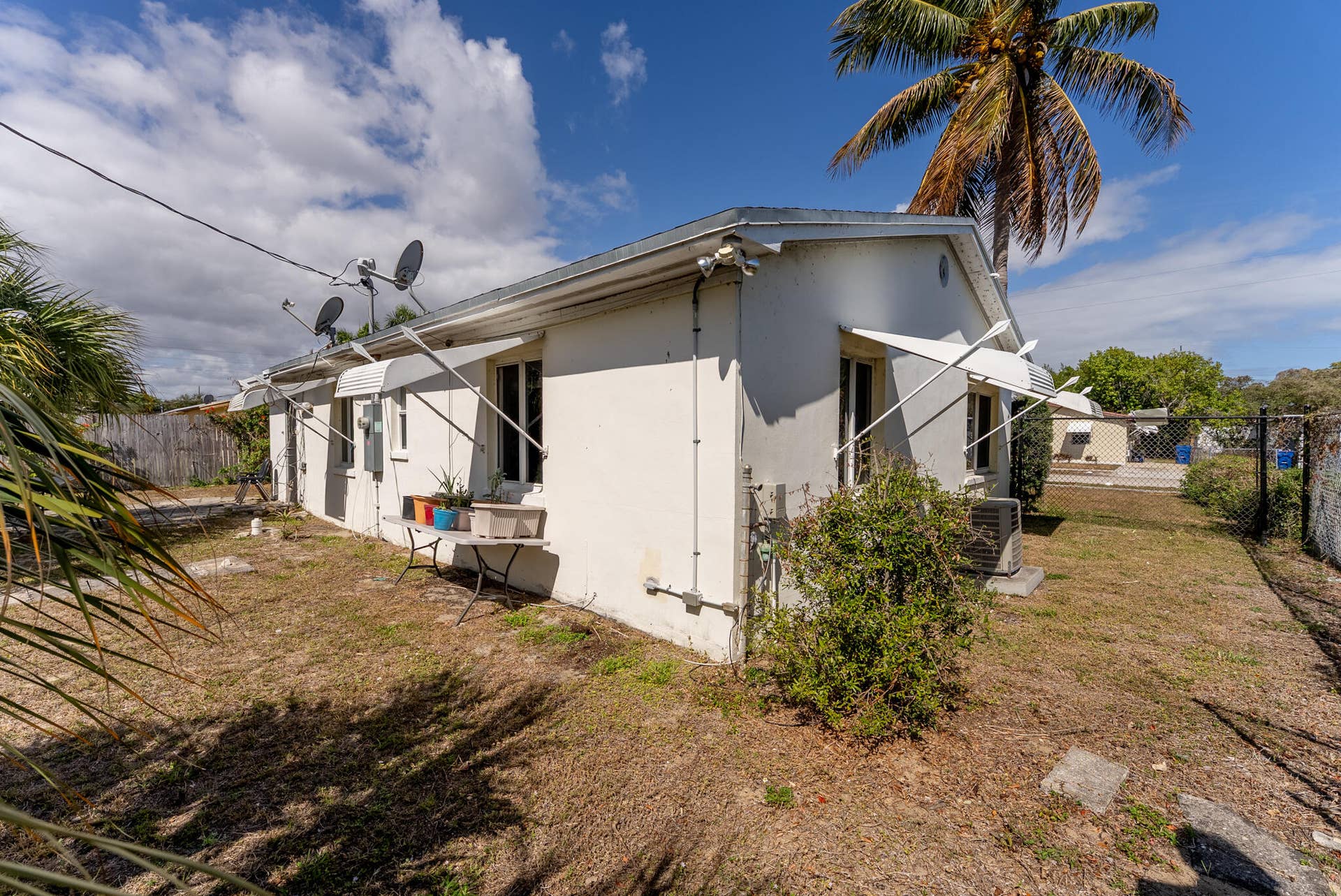 137 W 34th Street, Riviera Beach, FL 33404 Woolf Realty_137 N 34th (19 of 23)