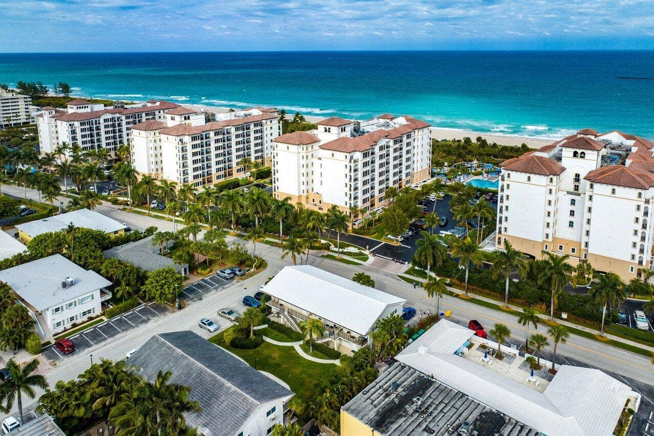 100 Bravado Lane, #2, Palm Beach Shores, FL 33404 100 Bravado Lane, #2, Palm Beach Shores, FL 33404