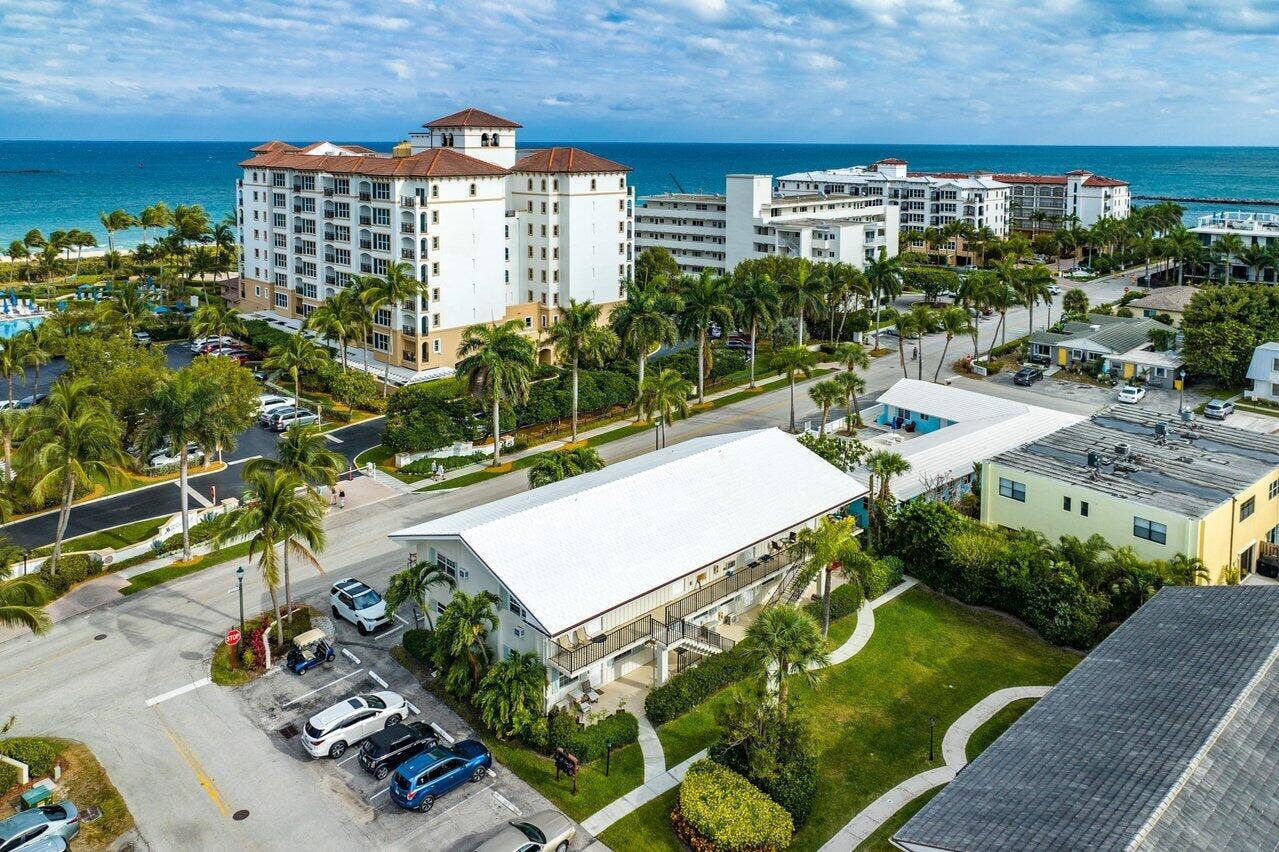 100 Bravado Lane, #2, Palm Beach Shores, FL 33404 100 Bravado Lane, #2, Palm Beach Shores, FL 33404