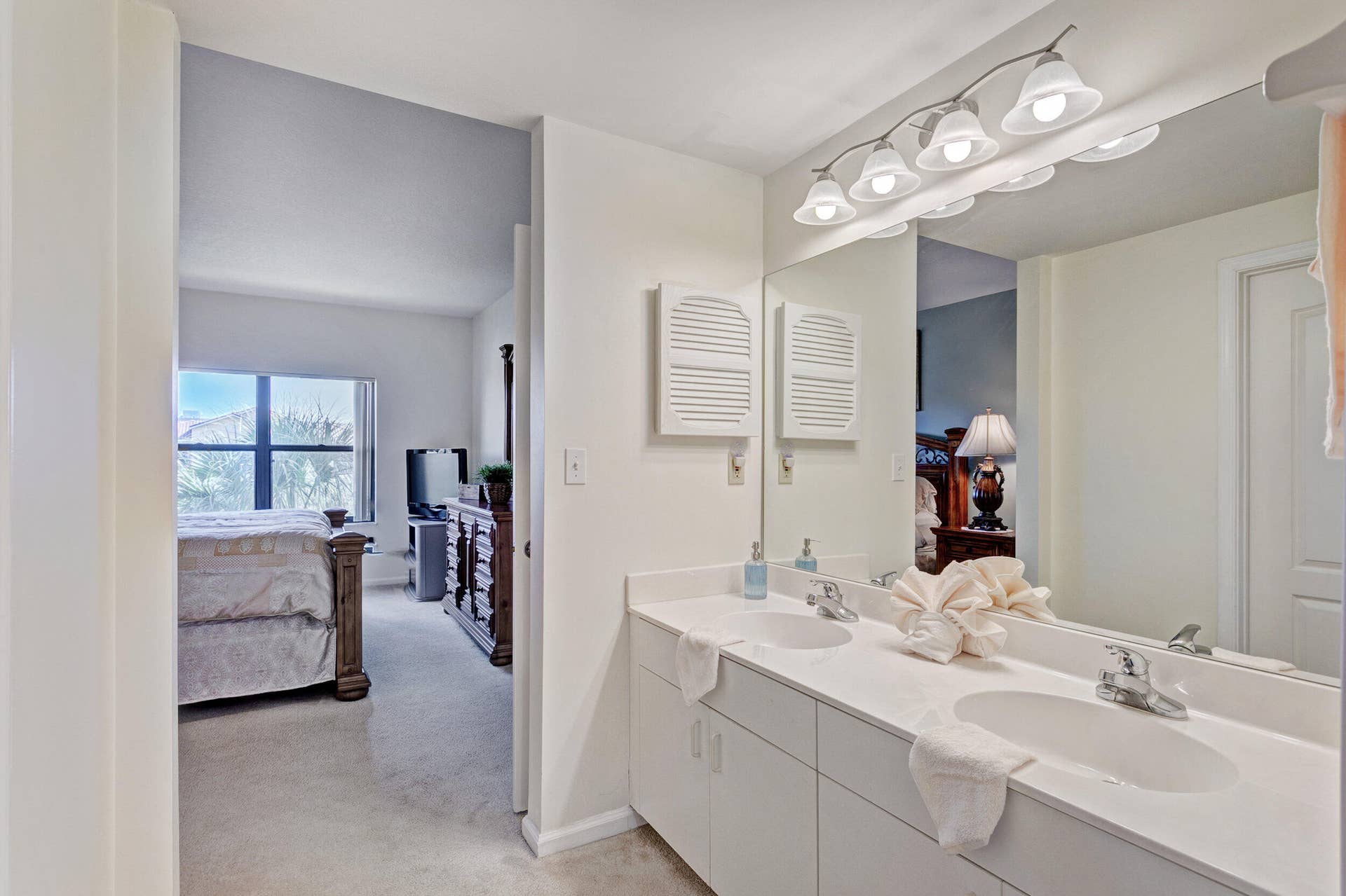 500 Uno Lago Drive, #402, Juno Beach, Juno Beach, FL 33408 Primary Bath