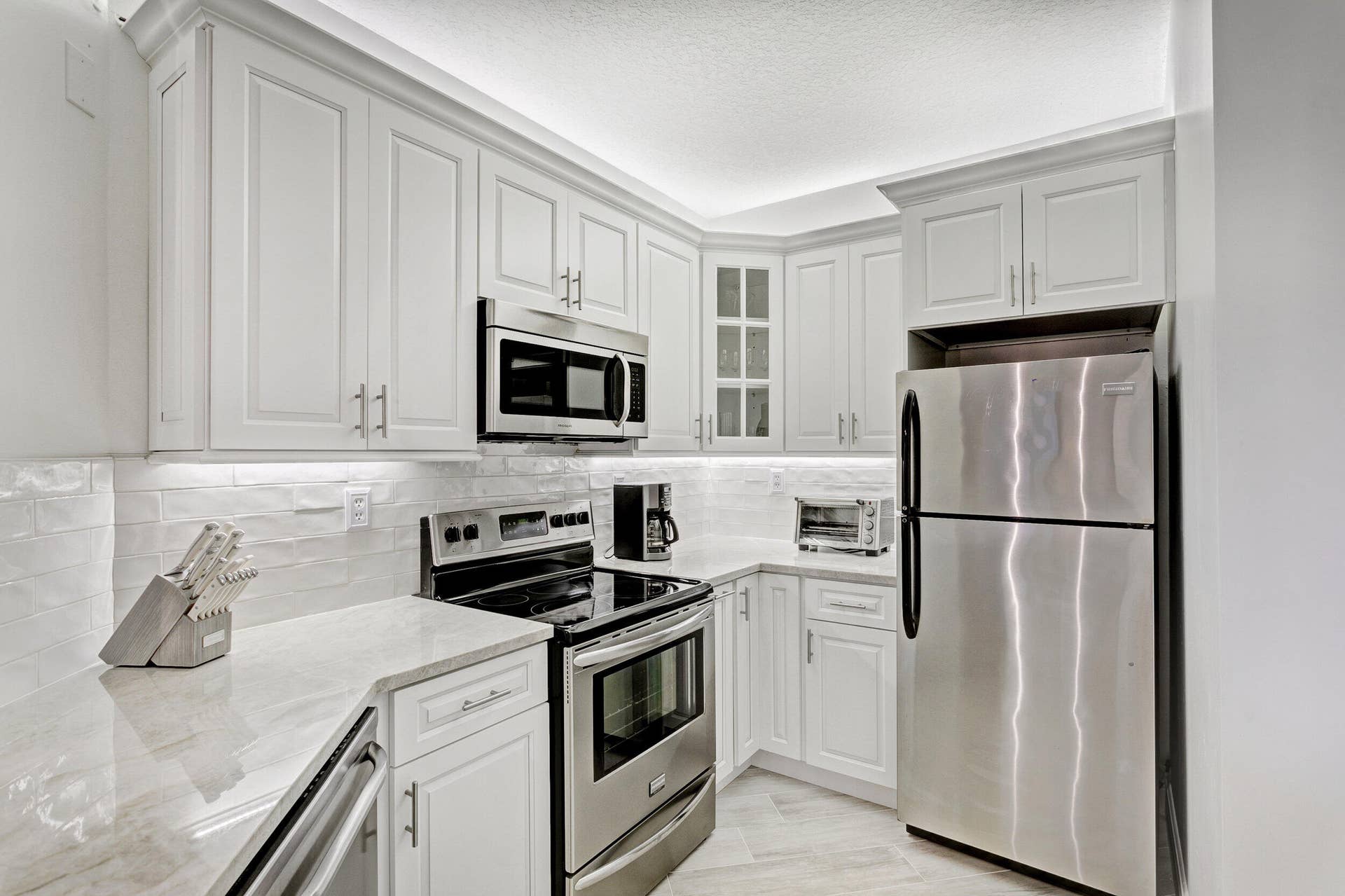 500 Uno Lago Drive, #402, Juno Beach, Juno Beach, FL 33408 Kitchen