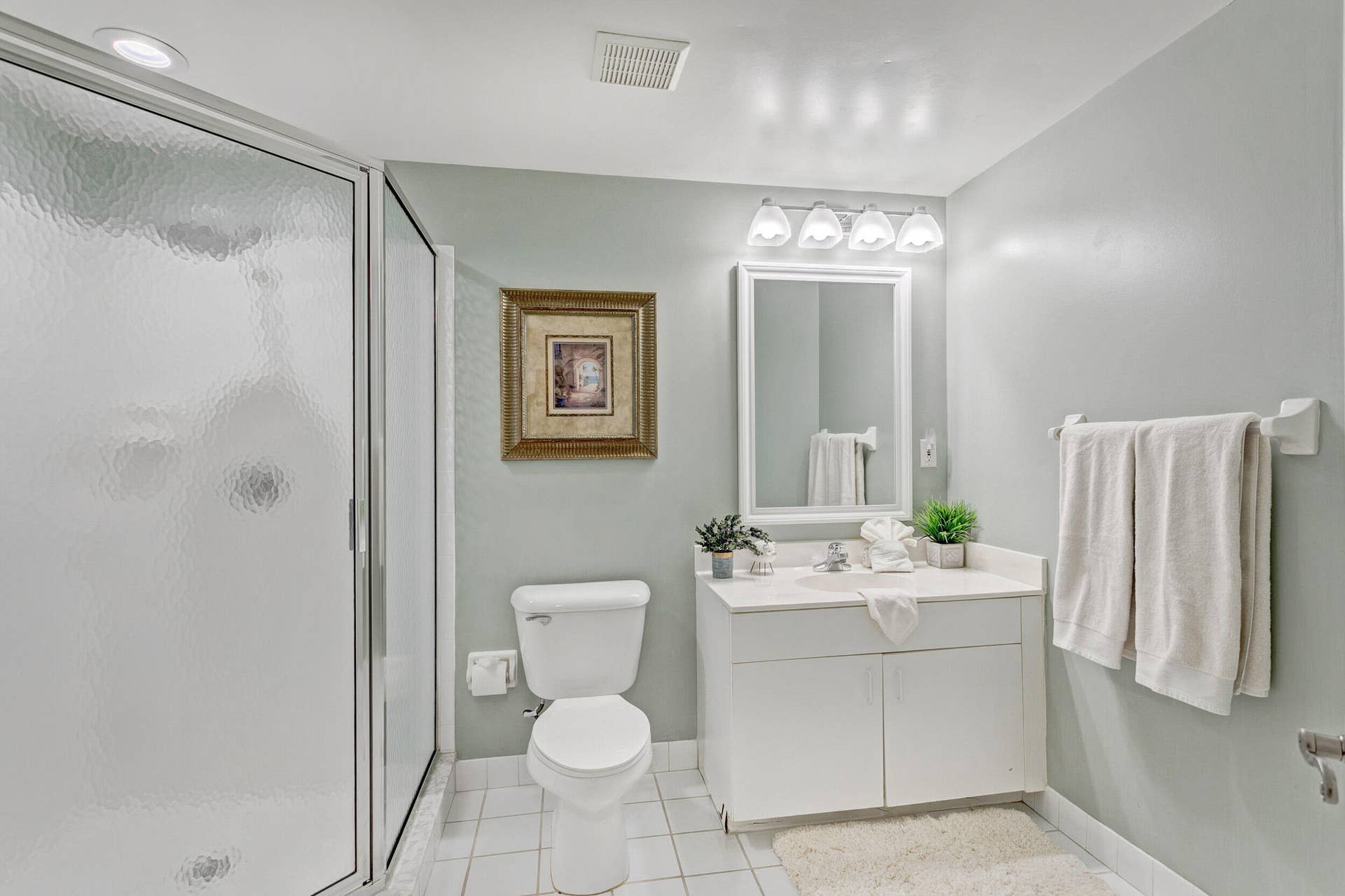 500 Uno Lago Drive, #402, Juno Beach, Juno Beach, FL 33408 2nd Bath