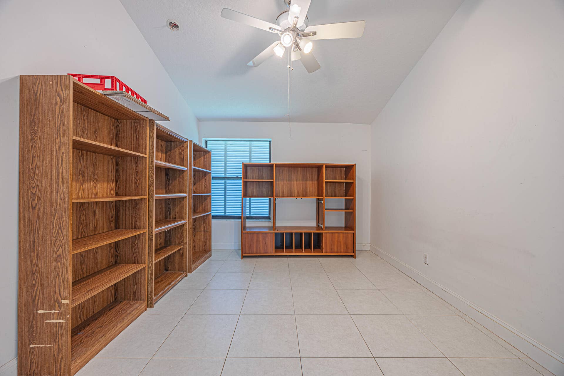 153A0210-HDR
