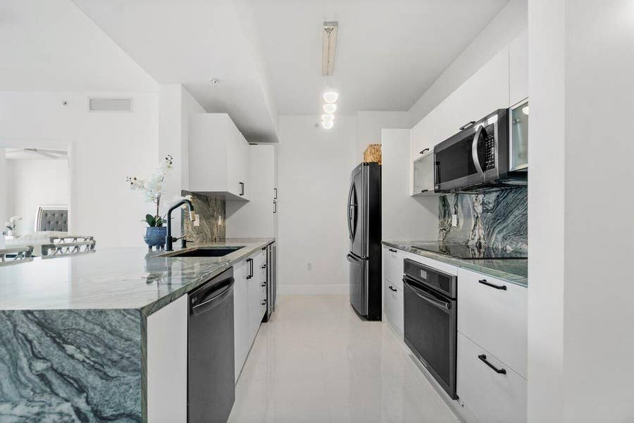 Property photo for 550 Okeechobee Boulevard, #1809, West Palm Beach, FL