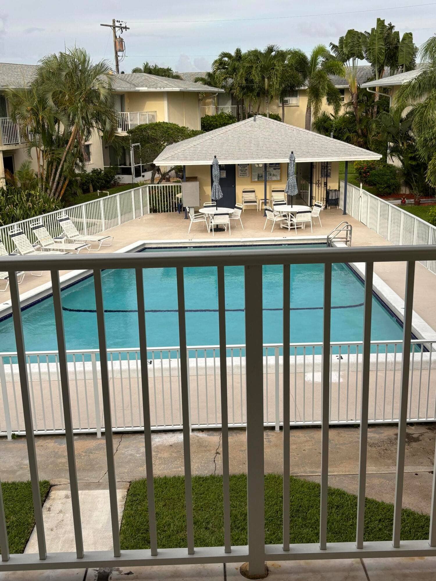 510 Prosperity Farms Road, #8b, North Palm Beach, FL 33408 IMG_0080
