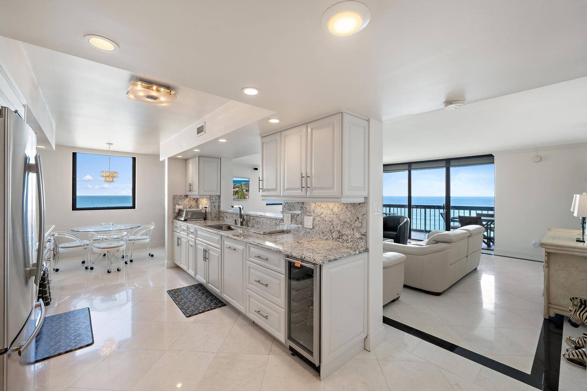 5380 N Ocean Dr-4